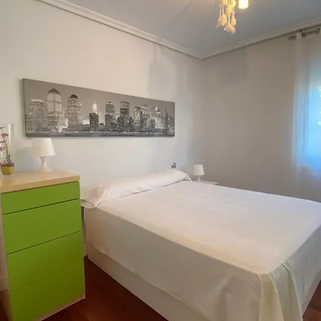 Con Piscina Privada * Santander