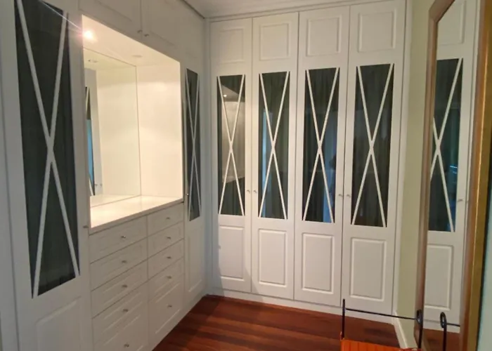 Con Piscina Privada * Santander